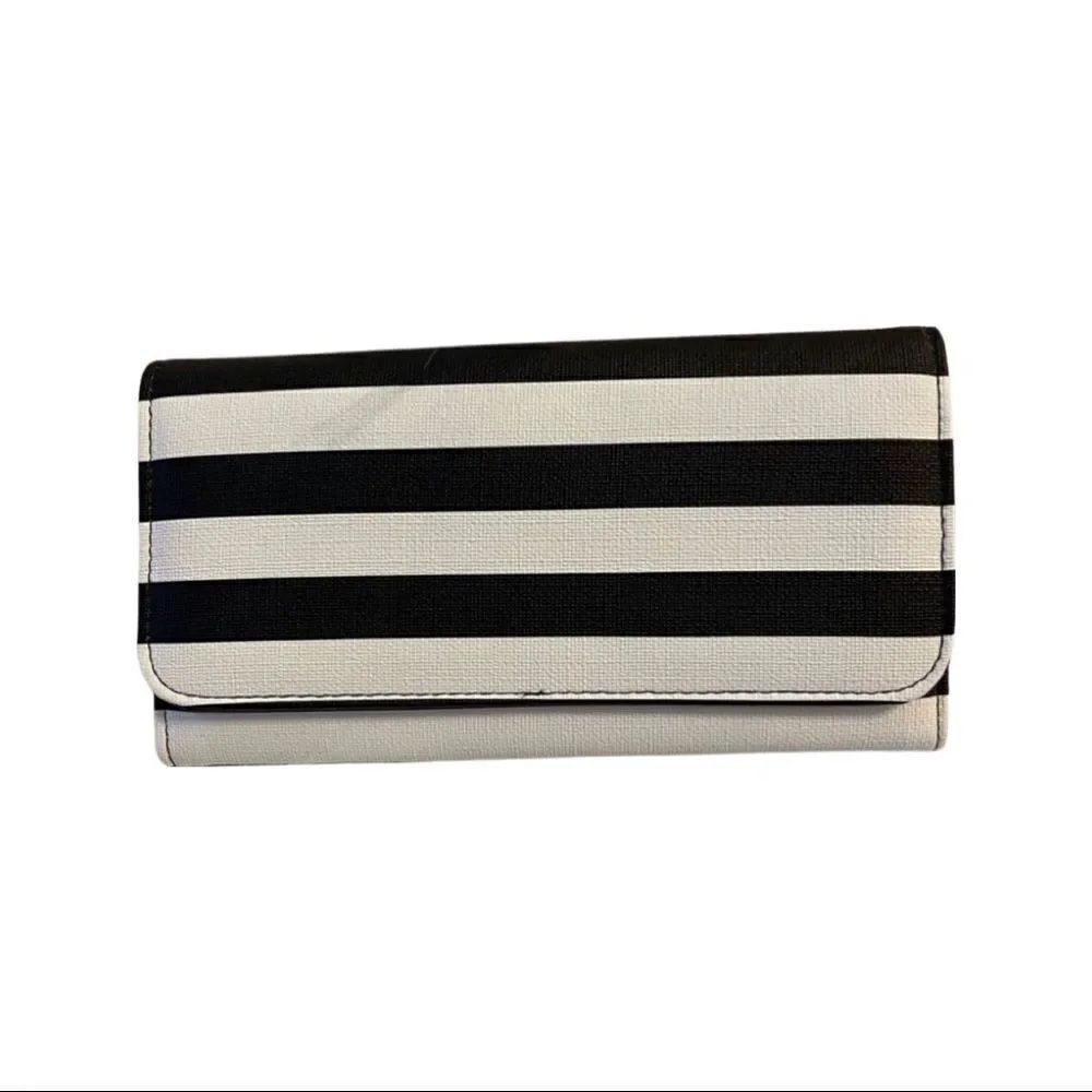KUT from the Kloth striped trifold Billfold NWT